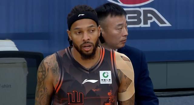 开云官方-山东大胜南京，轻松斩获6连胜，高诗岩哑火，邱彪爱将爆发成奇兵