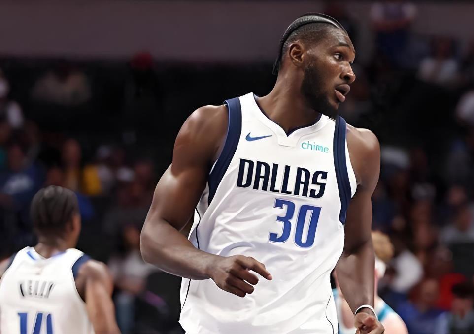 独行侠是如何大胜尼克斯的？快攻得分比32-4，延续火热的三分手感