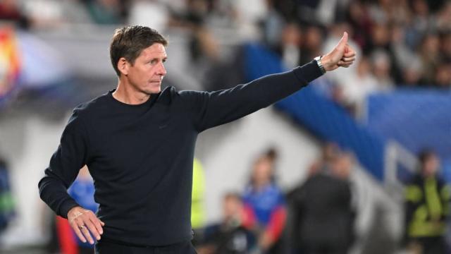 开云官方-上完欧冠第一课后，“德甲之光”如何重铺左路走廊？